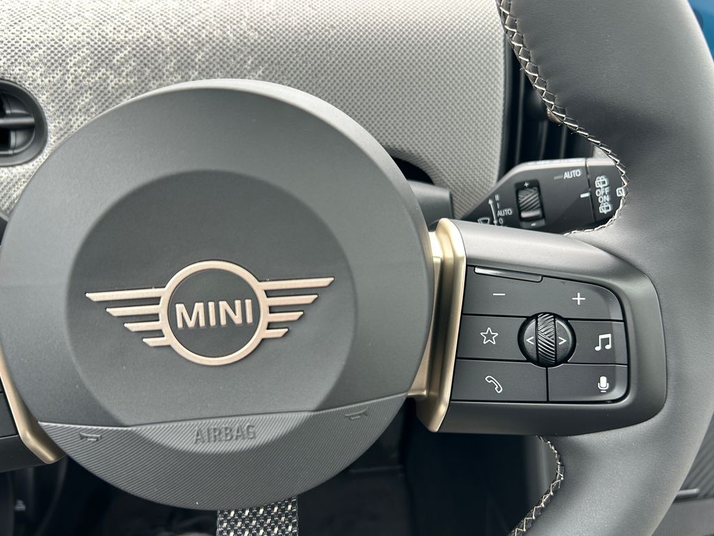 2025 MINI Cooper Hardtop S 20