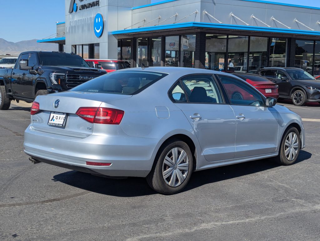 2015 Volkswagen Jetta 2.0L TDI S 8