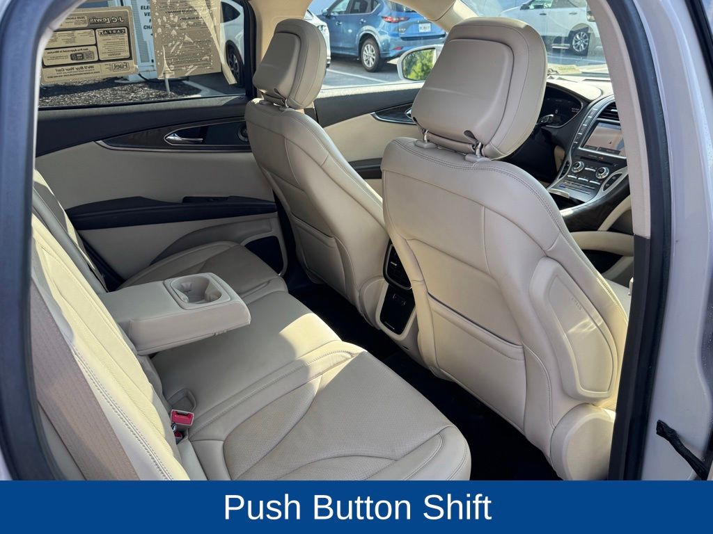 2020 Lincoln Nautilus Reserve