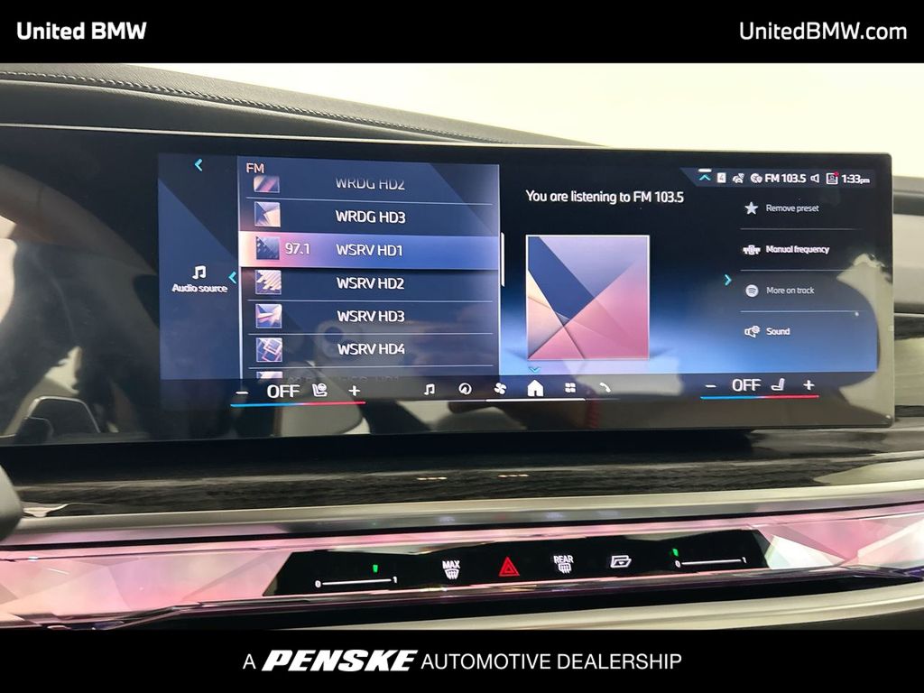 Thumbnail: 2026 BMW 7 Series - 16