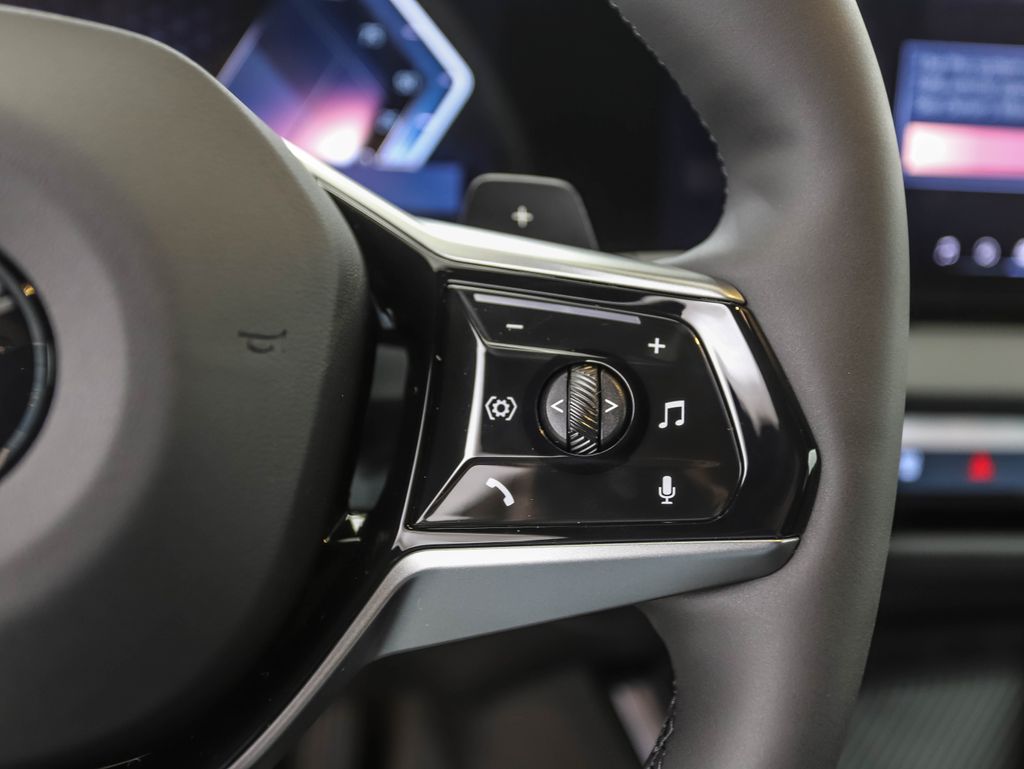 Thumbnail: 2026 BMW X3 - 14