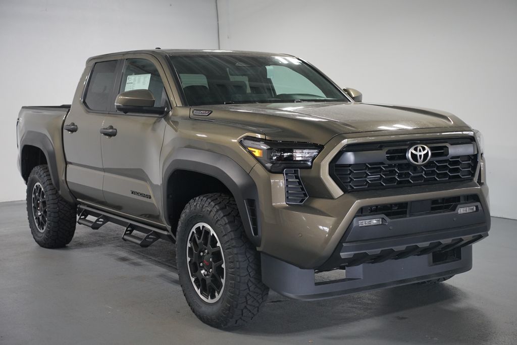 Thumbnail: 2025 Toyota Tacoma - 3