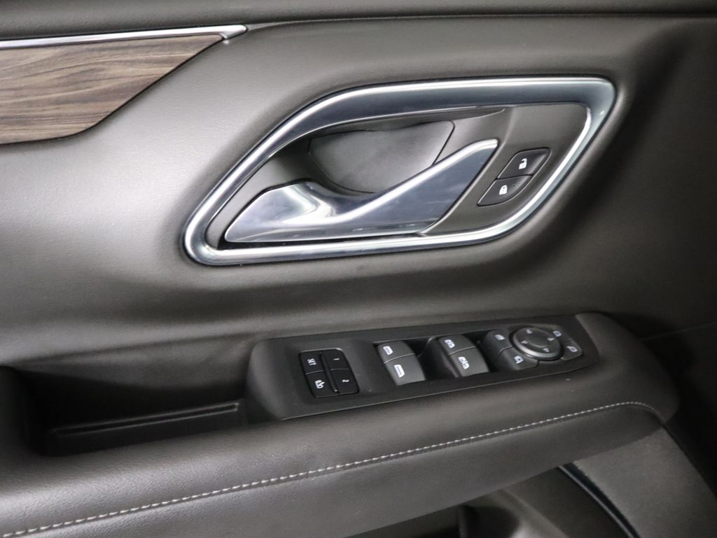 Thumbnail: 2023 Chevrolet Tahoe - 23