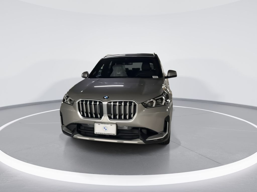 Thumbnail: 2026 BMW X1 - 3