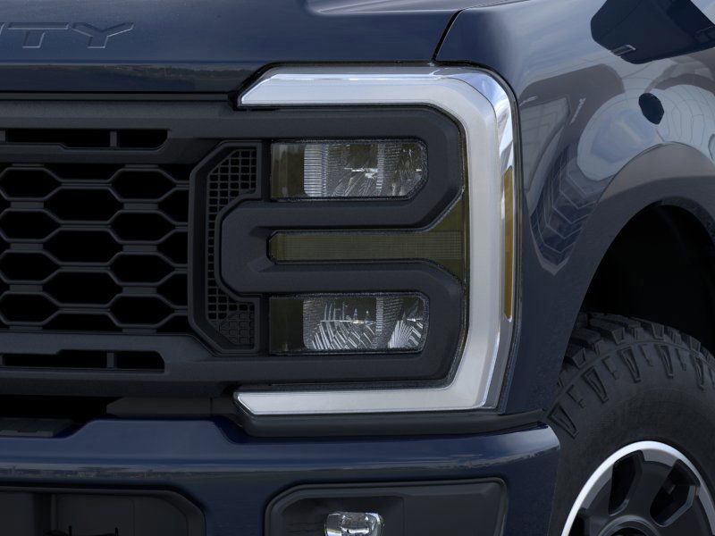 2025 Ford F-350SD Lariat photo