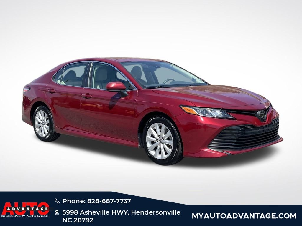 Red (Ruby Flare Pearl) 2019 Toyota Camry SE FWD Sedan Front-Wheel Drive 8-Speed Automatic