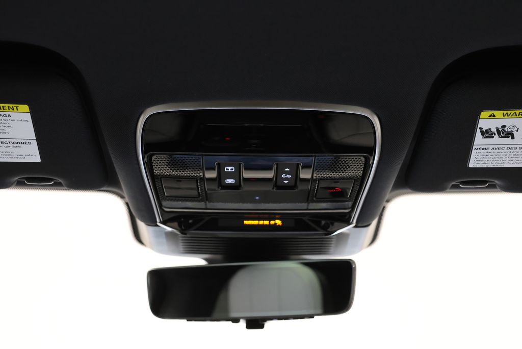 Thumbnail: 2027 Land Rover Range Rover Sport - 13