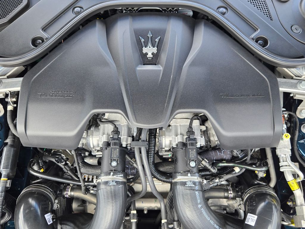 2026 Maserati Grancabrio - $184,515