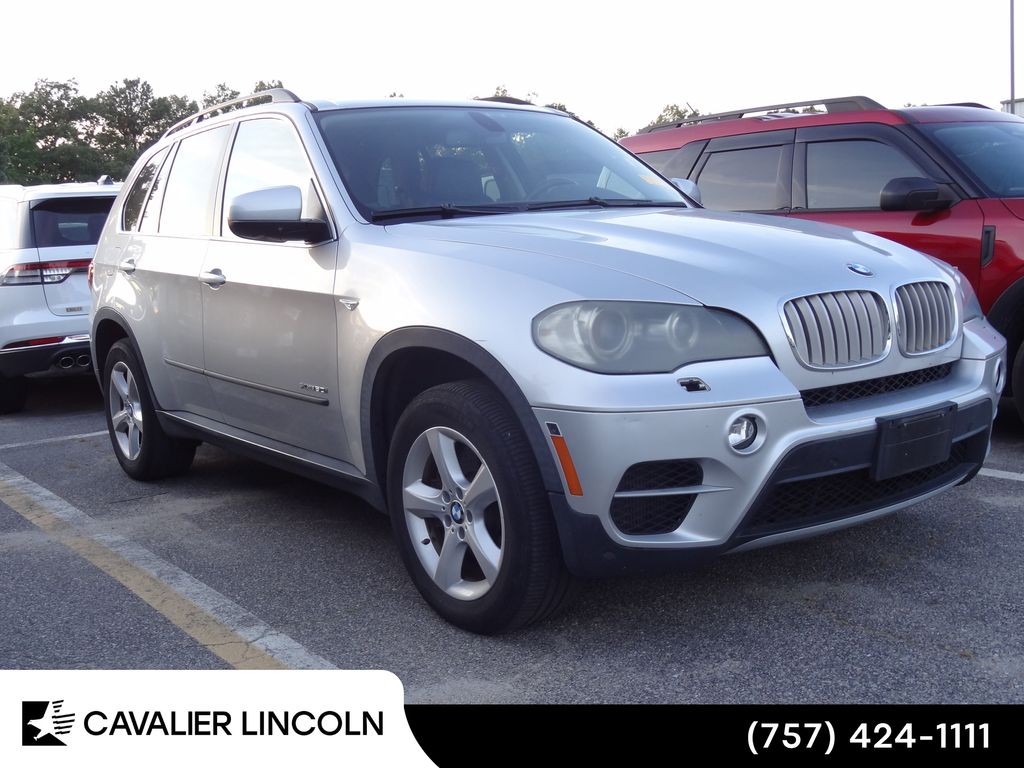 2011 BMW X5 xDrive50i's photo