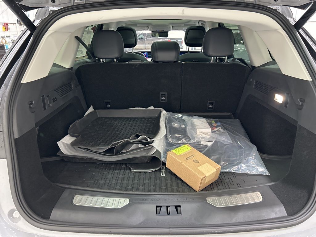 new 2026 Lincoln Nautilus car, priced at $73,933