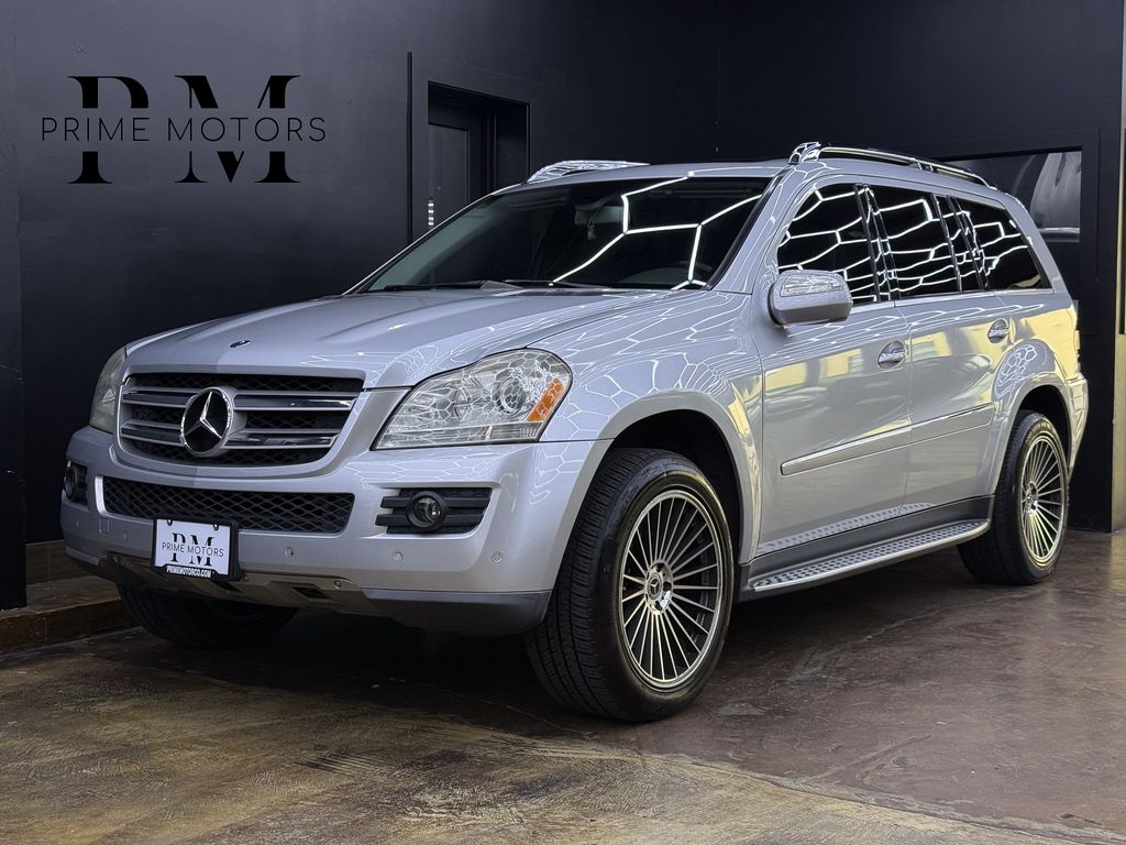 Gray 2009 Mercedes-Benz GL-Class SUV / Crossover All-Wheel Drive 7-Speed Automatic