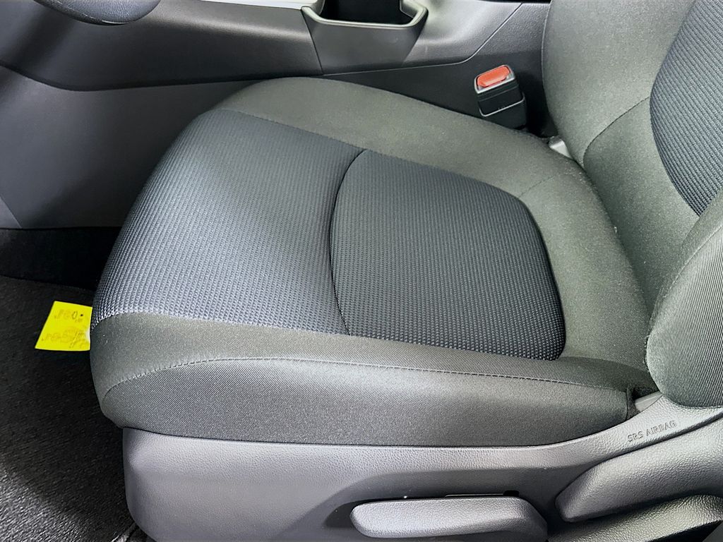 Thumbnail: 2025 Toyota RAV4 - 19