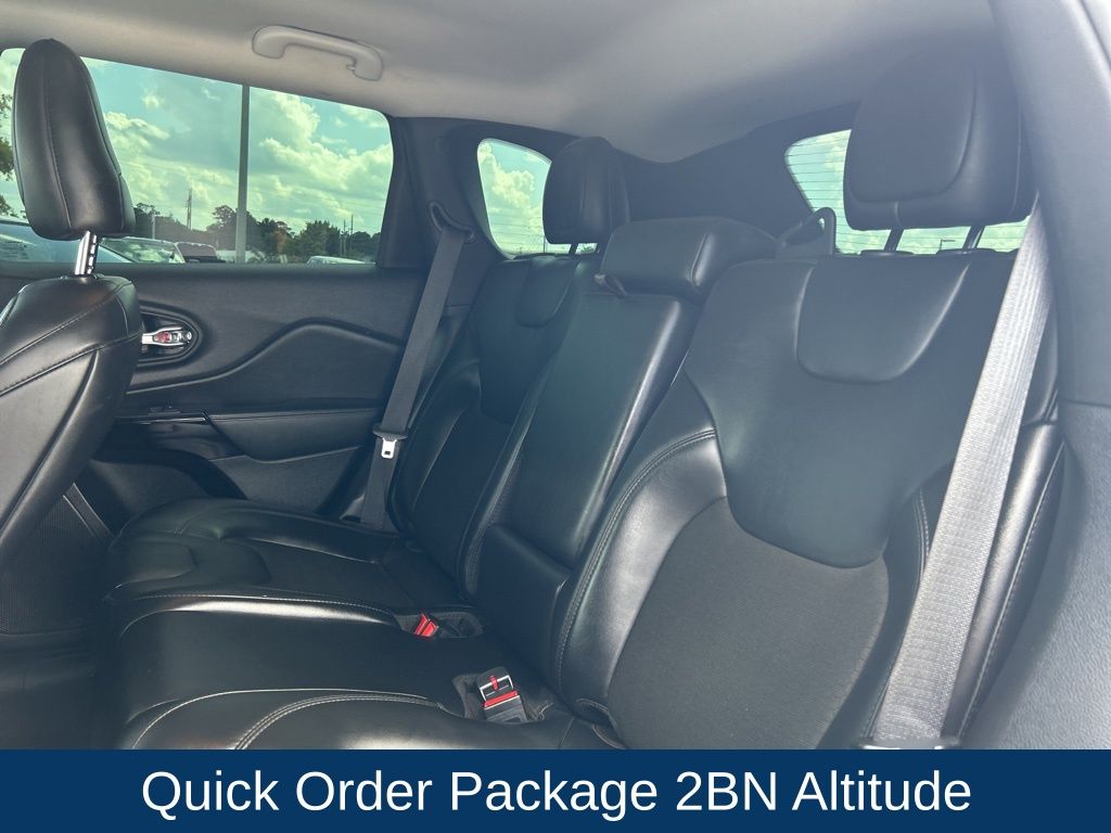2021 Jeep Cherokee Altitude