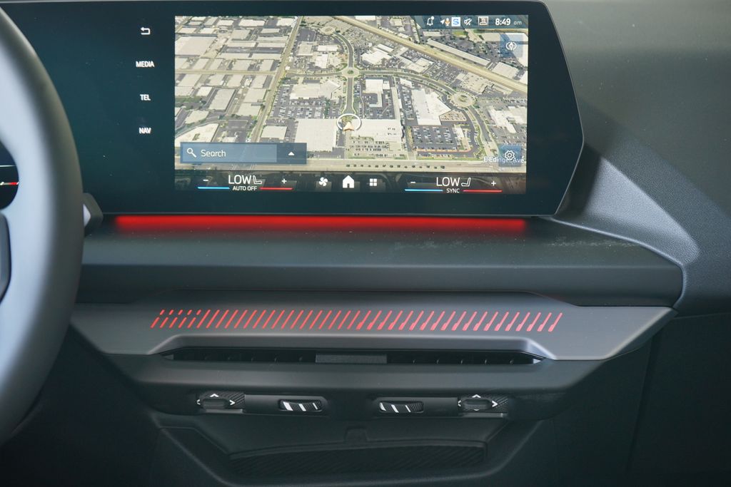 Thumbnail: 2026 BMW 2 Series - 15