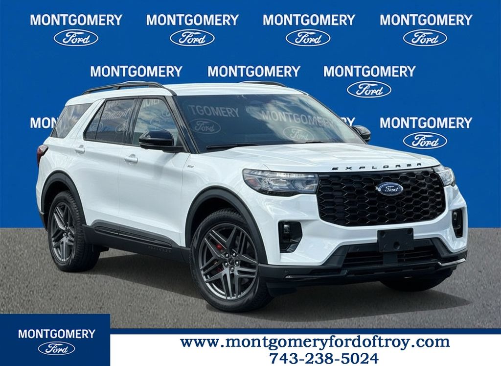 White Metallic 2026 Ford Explorer SUV / Crossover Rear-Wheel Drive Automatic