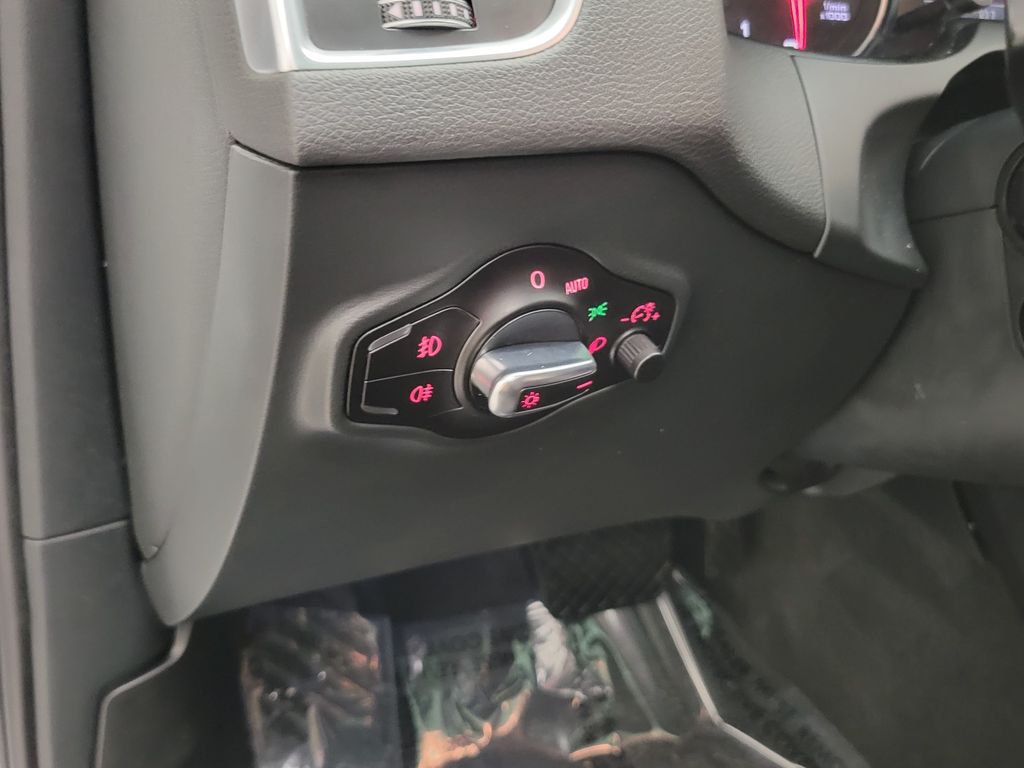 Thumbnail: 2016 Audi Q5 - 27