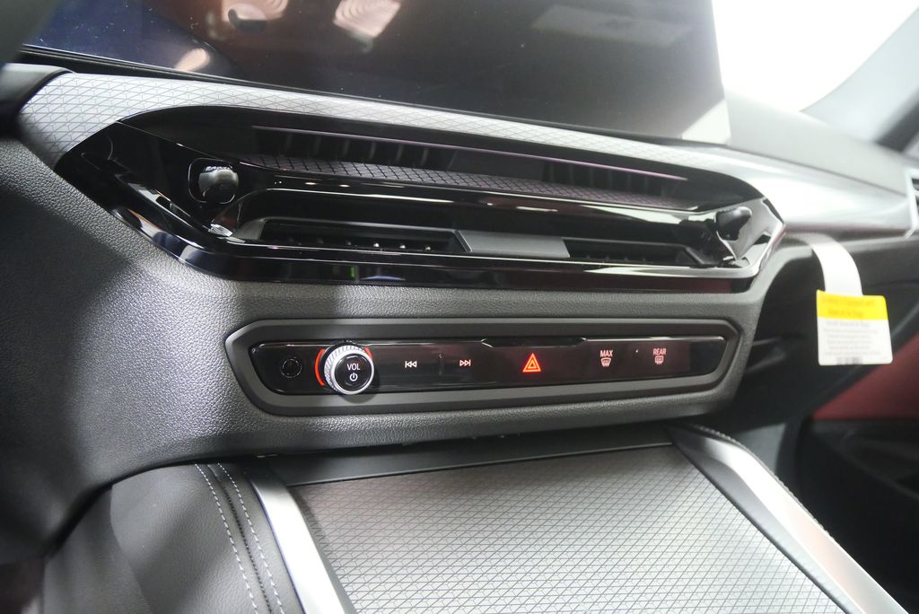 Thumbnail: 2026 BMW 4 Series - 17