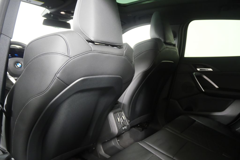 Thumbnail: 2025 BMW X2 - 16