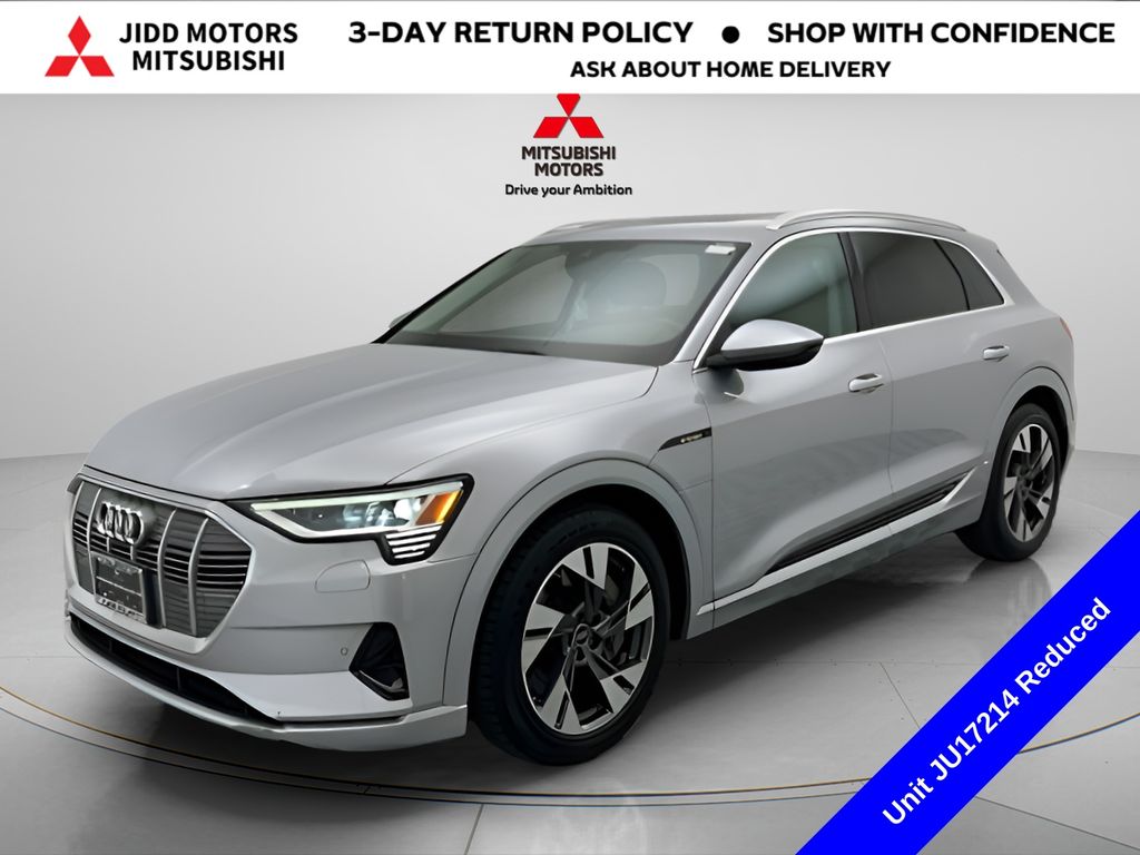 2022 Audi e-tron Premium quattro AWD