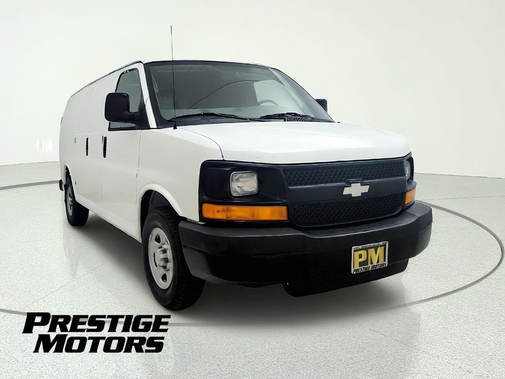 2008 Chevrolet Express Cargo 1500 RWD