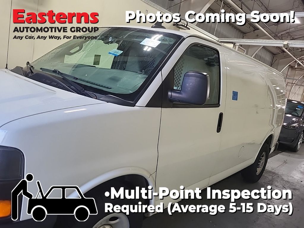 2020 GMC Savana 3500's photo