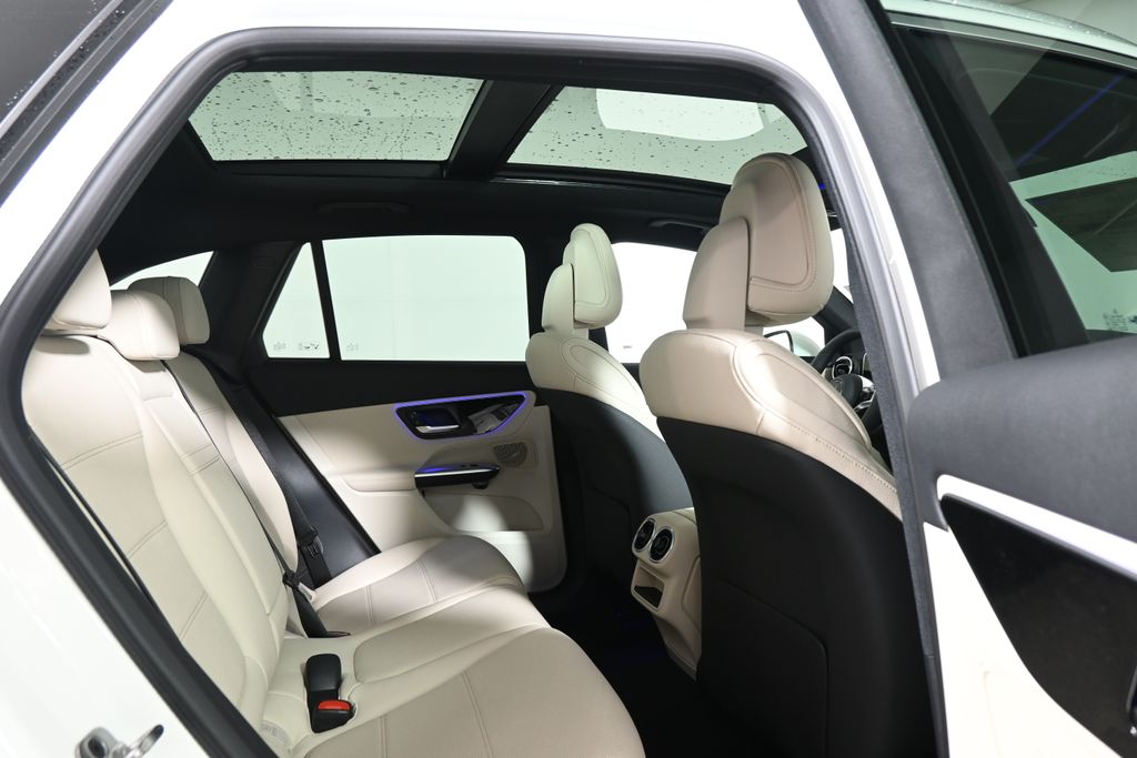 Thumbnail: 2026 Mercedes-Benz GLC - 19