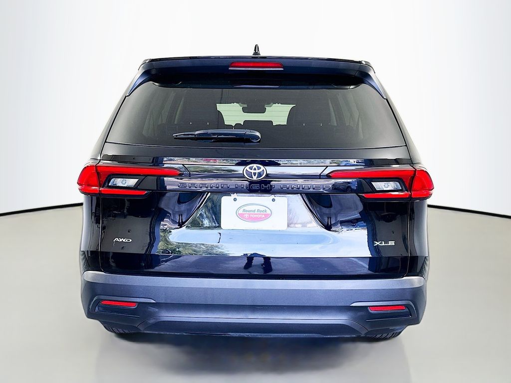 Thumbnail: 2025 Toyota Grand Highlander - 6