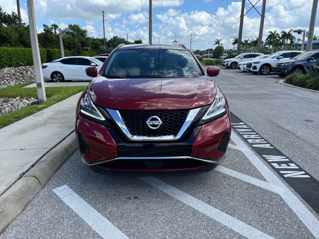 Used 2020 Cayenne Red Metallic Nissan SV image 7