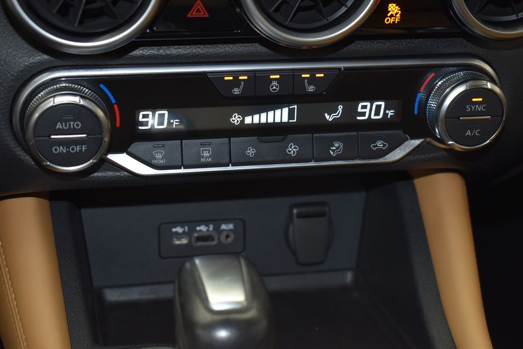 Thumbnail: 2023 Nissan Sentra - 18