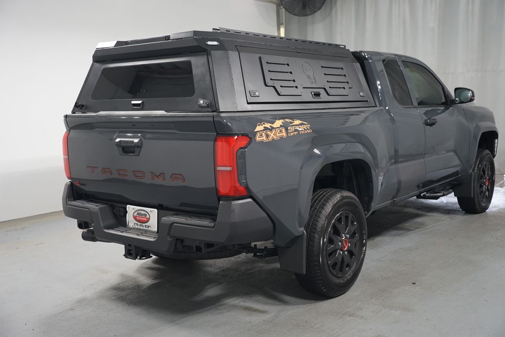 Thumbnail: 2025 Toyota Tacoma - 9