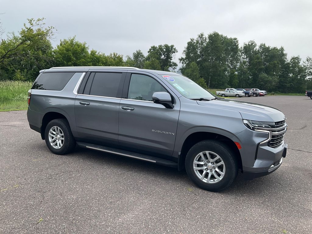 2022 Chevrolet Suburban LT 4WD