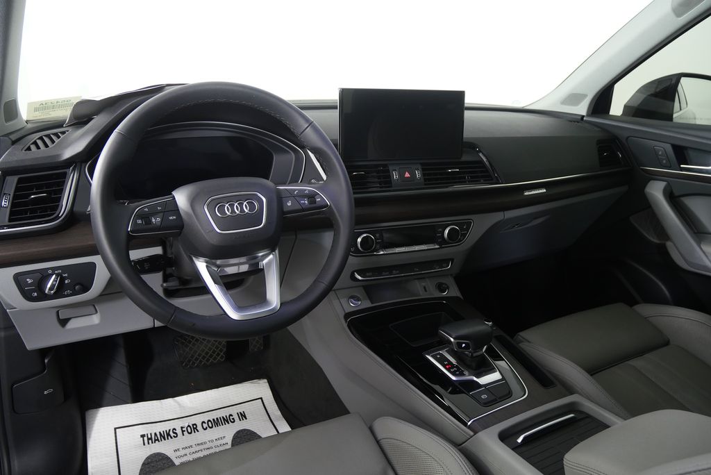 Thumbnail: 2021 Audi Q5 - 18