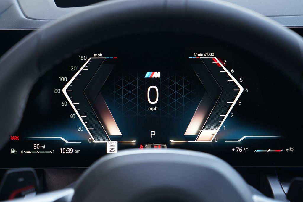 Thumbnail: 2026 BMW 5 Series - 16