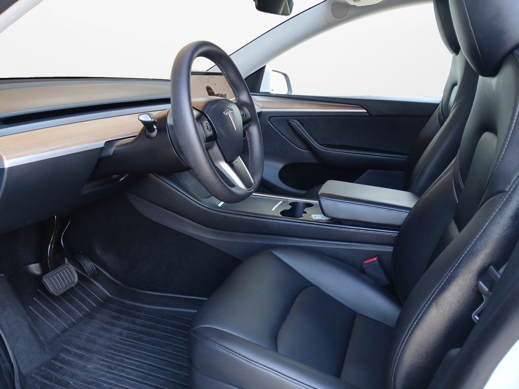 Used Car 2025 Tesla Model Y  Long Range For Sale Under $40,000 In Austin, Texas