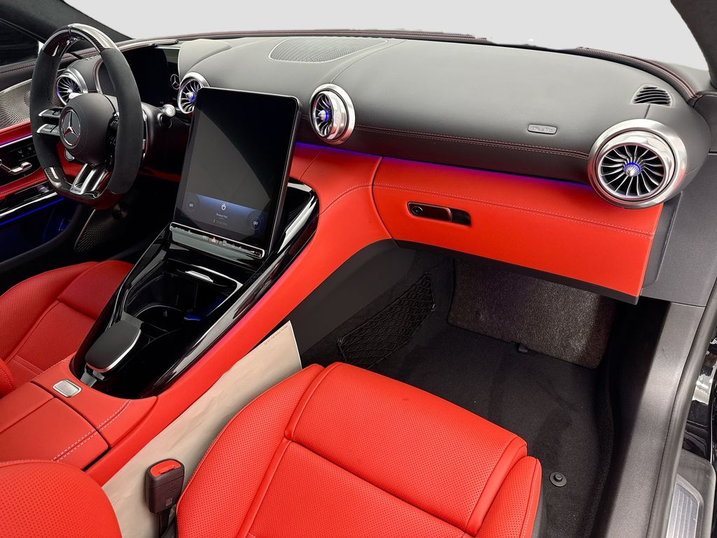 Thumbnail: 2026 Mercedes-Benz AMG GT - 16