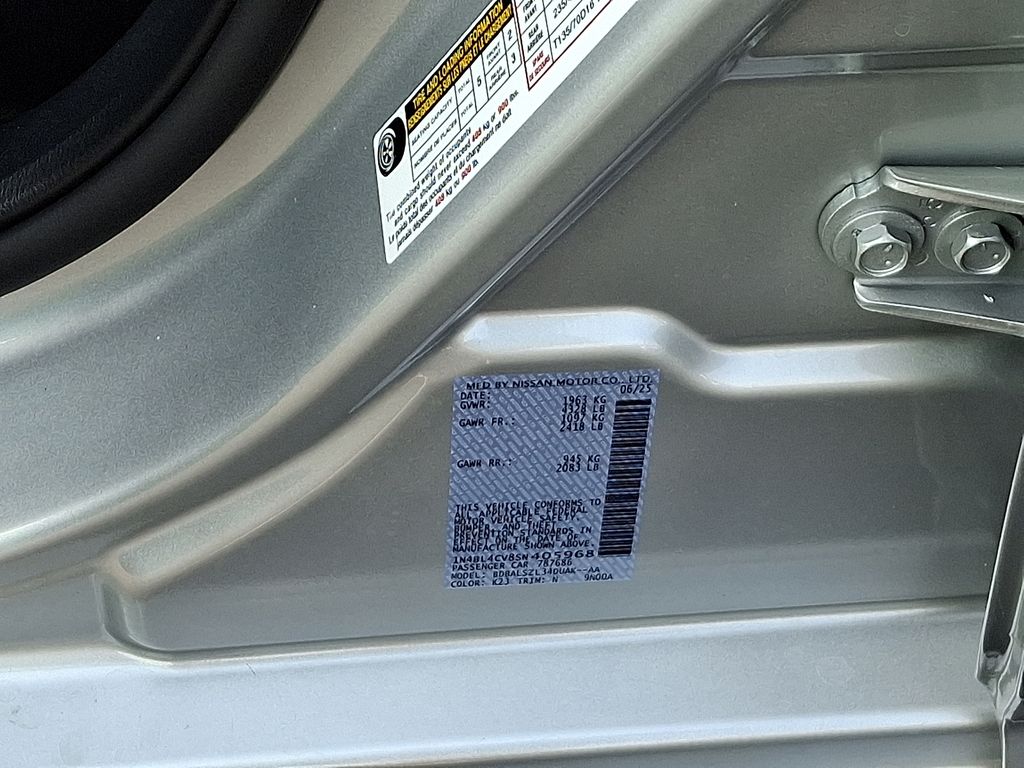 Thumbnail: 2025 Nissan Altima - 10