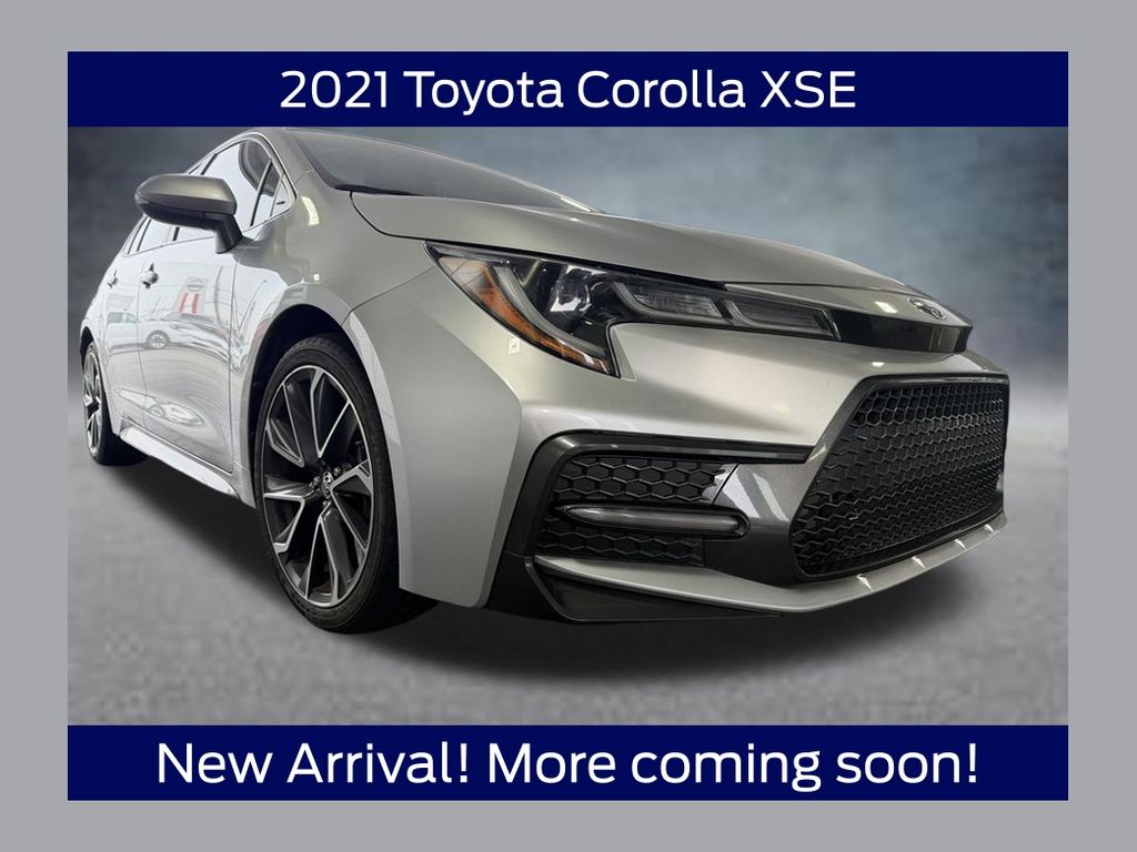 Classic Silver Metallic 2021 Toyota Corolla Sedan Front-Wheel Drive Continuously Variable Transmission