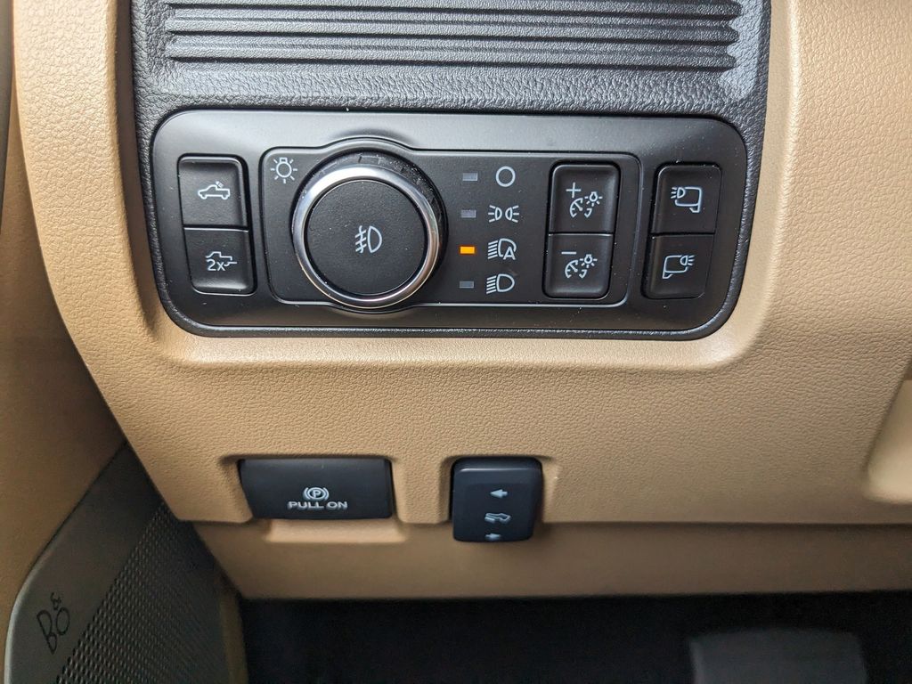 2025 Ford F-250 Super Duty Lariat
