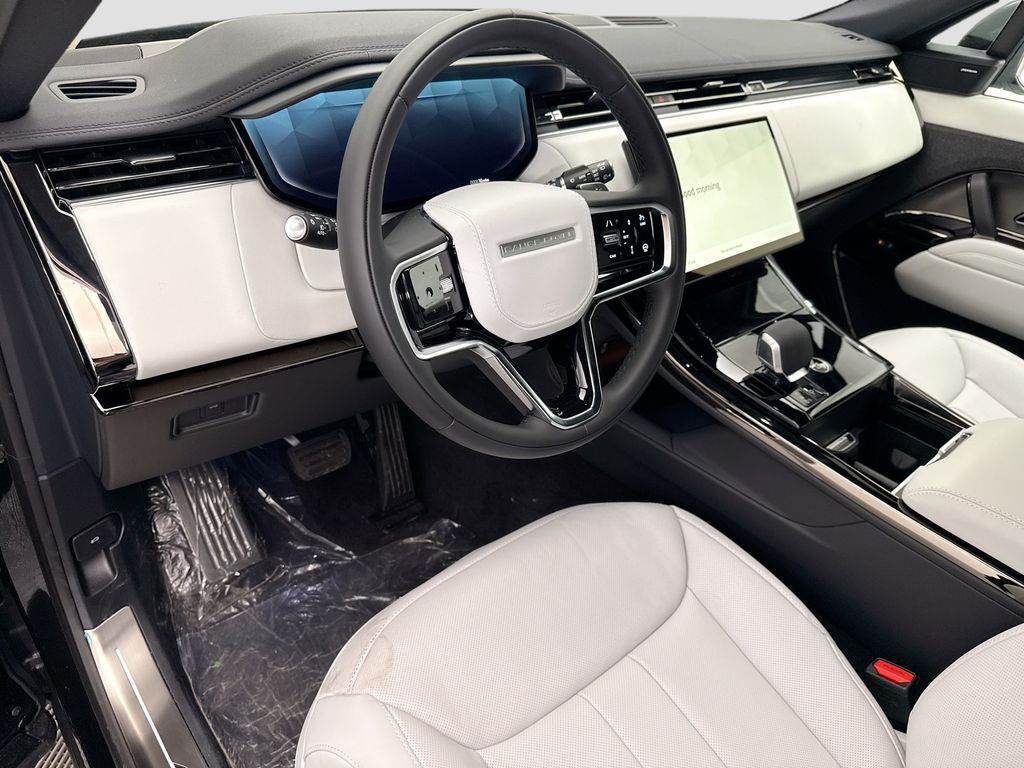 Thumbnail: 2026 Land Rover Range Rover Sport - 9
