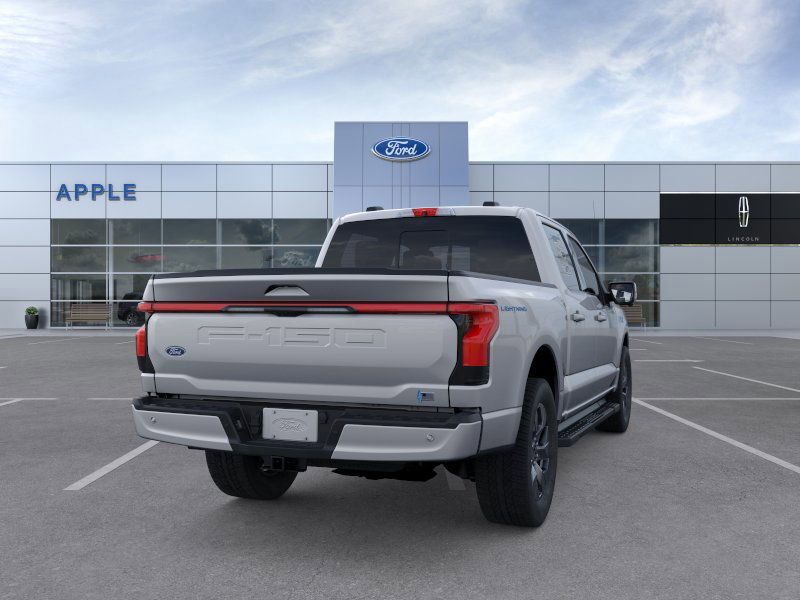 2025 Ford F-150 Lightning LARIAT