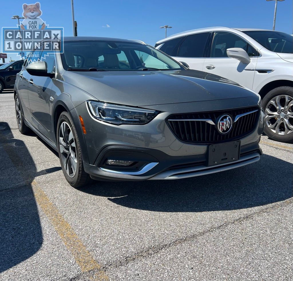 Smoked Pearl Metallic 2019 Buick Regal TourX Essence AWD Wagon All-Wheel Drive 8-Speed Automatic