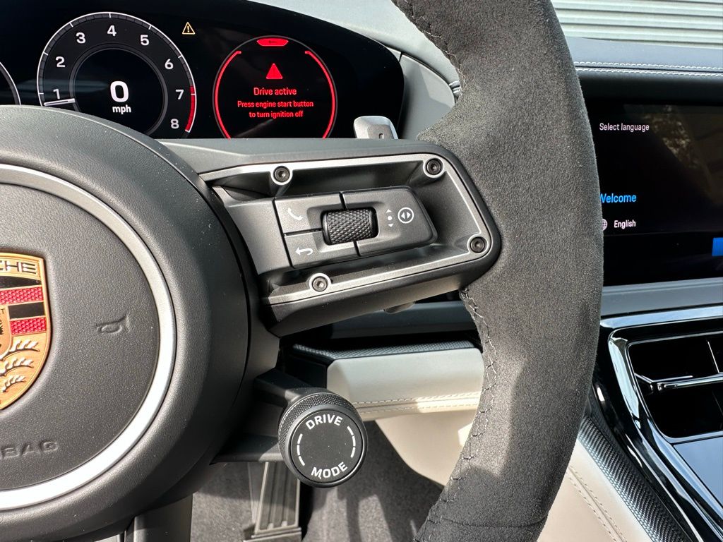 Thumbnail: 2026 Porsche Panamera - 22