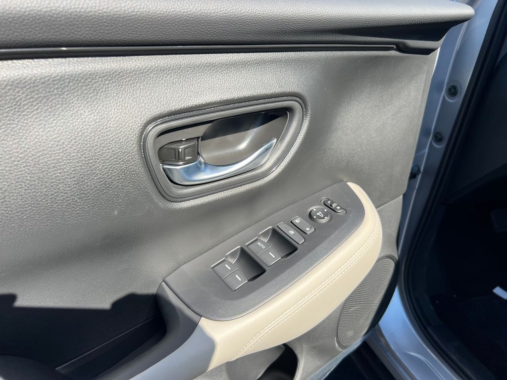 Thumbnail: 2027 Honda HR-V - 26