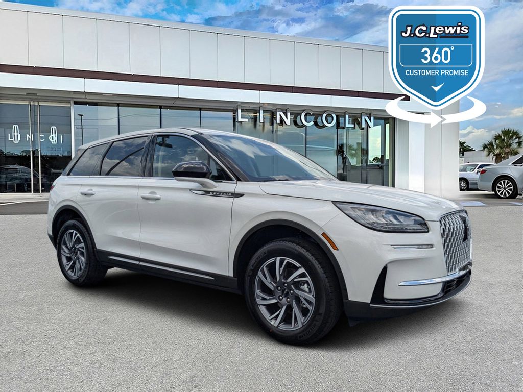 2025 Lincoln Corsair Premiere