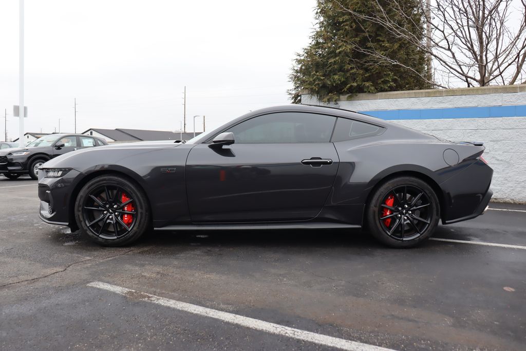 2024 Ford Mustang GT Premium 2