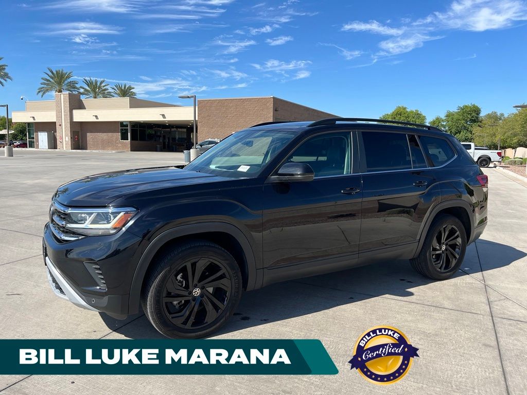 Deep Black Pearl 2023 Volkswagen Atlas SUV / Crossover All-Wheel Drive 8-Speed Automatic