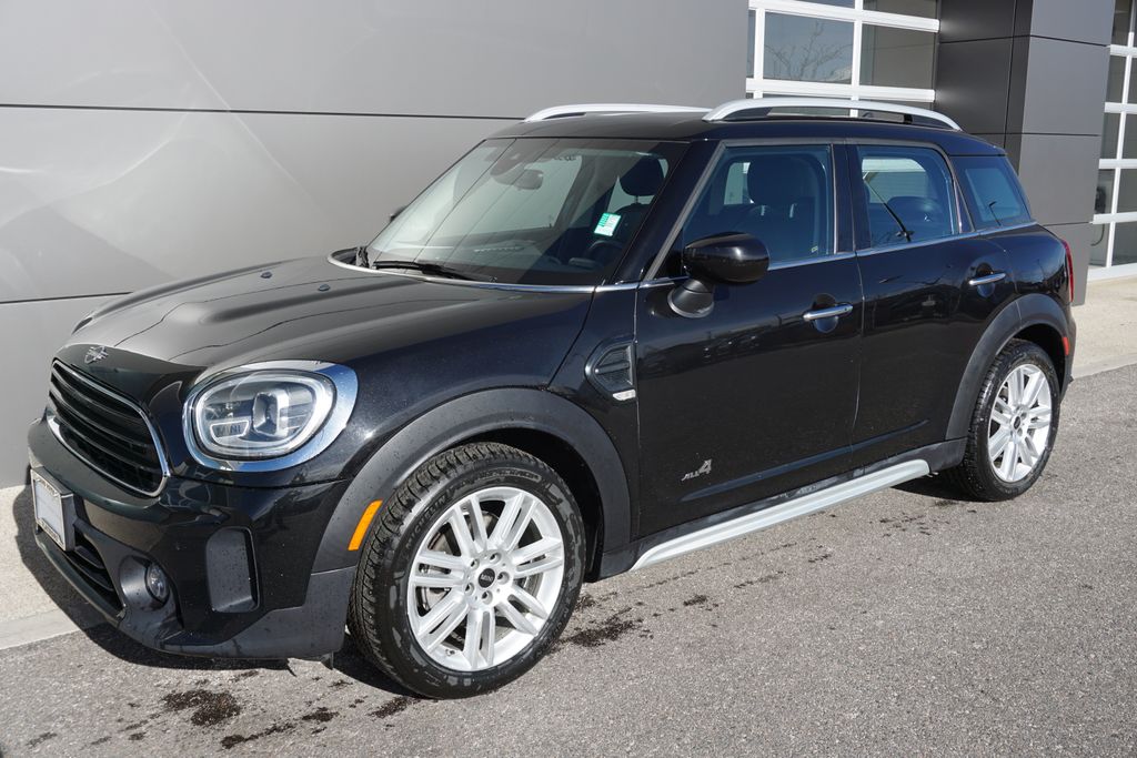 2022 MINI Cooper Countryman Signature 3