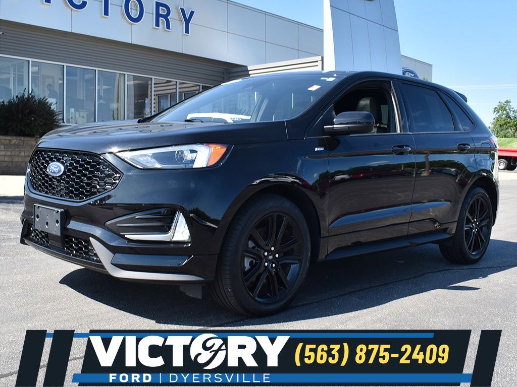 Black Metallic 2024 Ford Edge SUV / Crossover All-Wheel Drive 8-Speed Automatic
