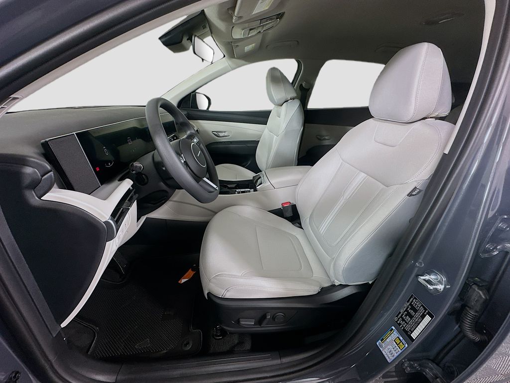 Thumbnail: 2026 Hyundai Tucson - 15