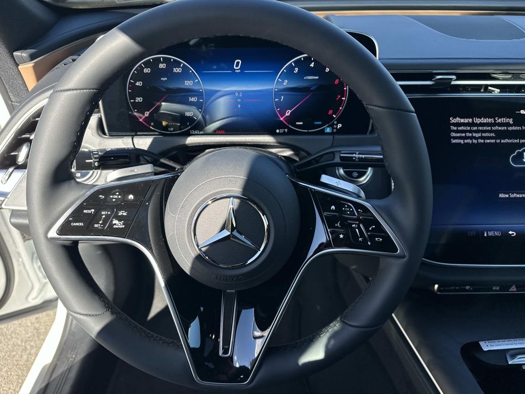 Thumbnail: 2026 Mercedes-Benz E-Class - 23